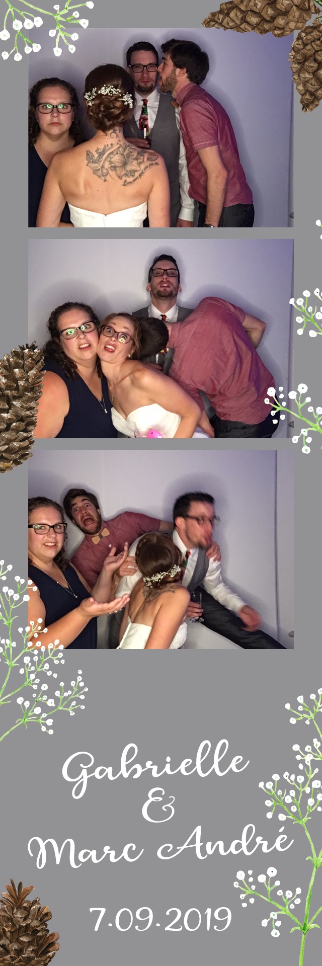 Mariage de Gabrielle et Marc-André | View more photos from the event at album.pbooth.red/u/Photobooth-RED/Mariage-de-Gabrielle-et-Marc-André